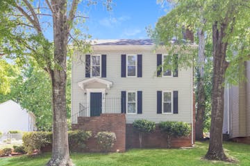 529 Regal Dr Winston-Salem, NC 27127